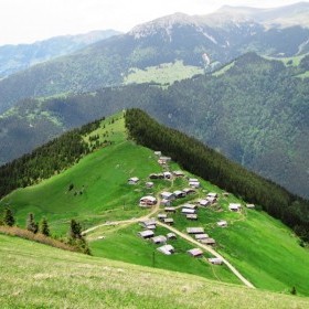 KARADENİZ YAYLA